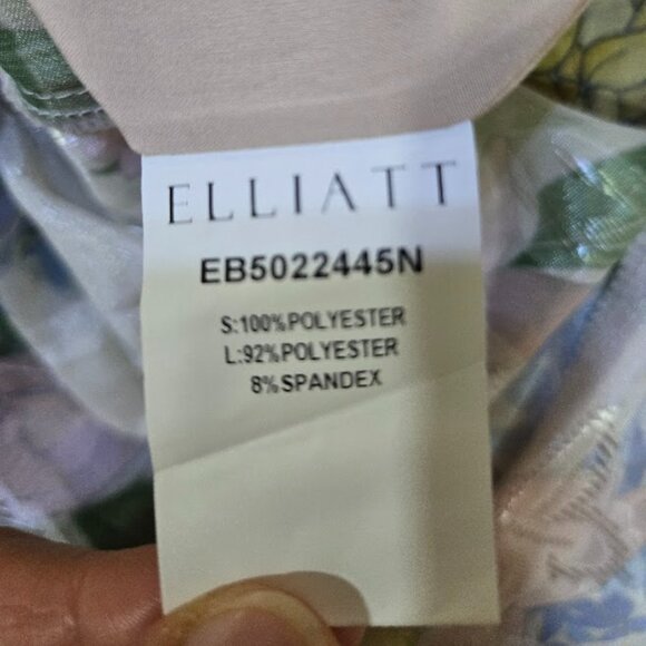 Elliatt Floral Maxi Dress - Multicolor - Picture 10 of 12